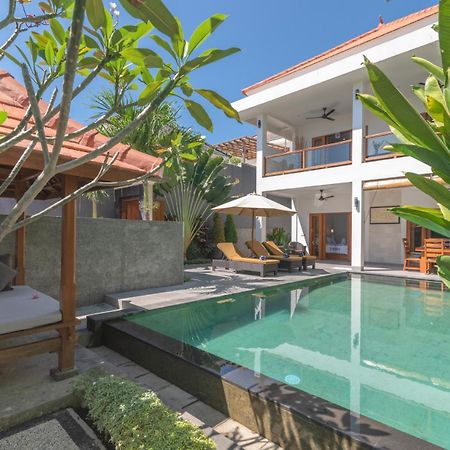 Villa Royal Singaraja  Bagian luar foto